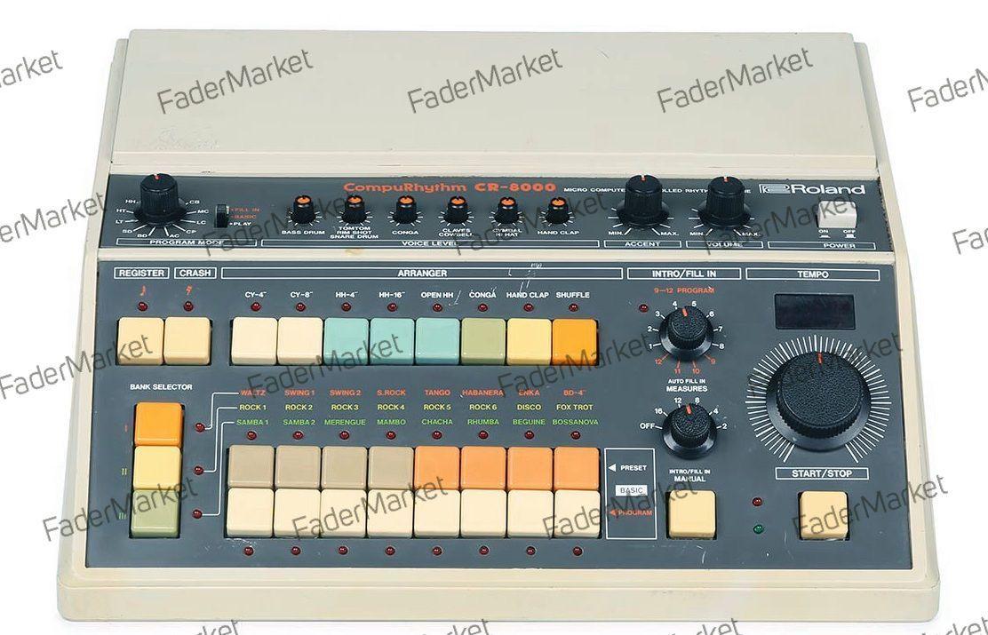 Roland CR-8000