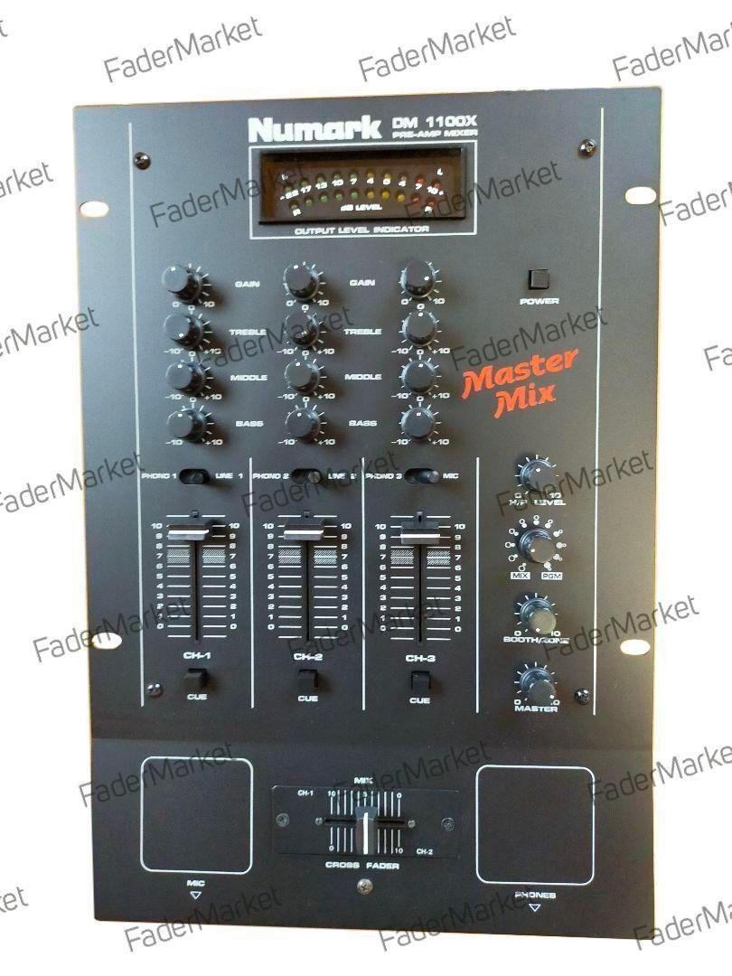Numark DM1100X
