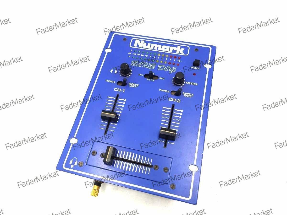 Numark DM900