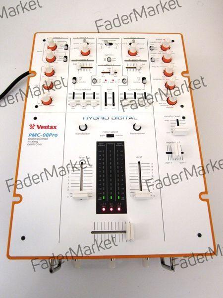 Vestax PMC-08ProWhate
