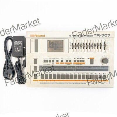 Roland TR-707