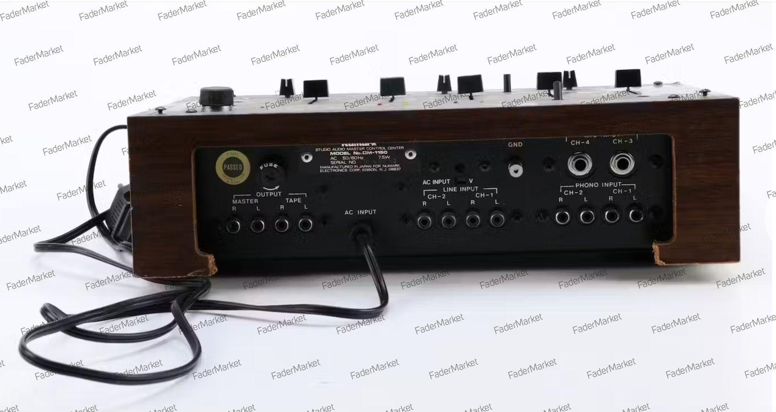 Numark DM1150