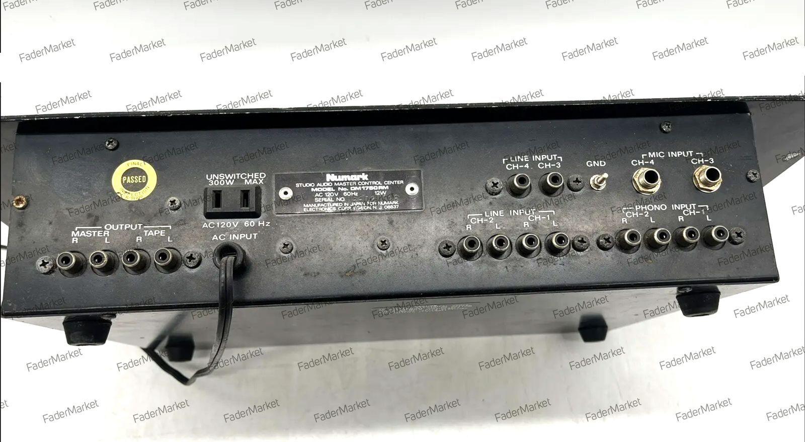 Numark DM1750RM
